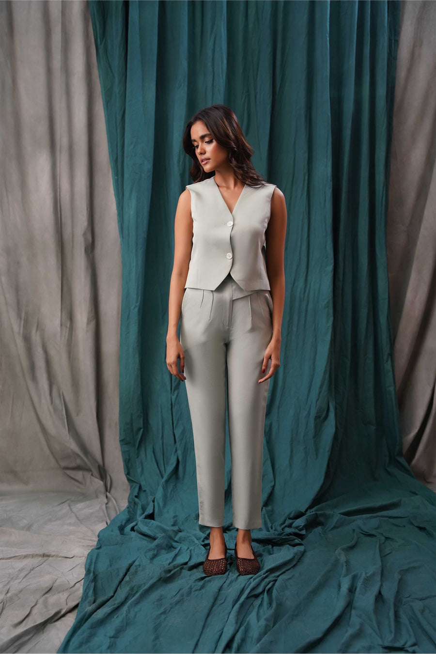 trousers
trousers for women
cargo trousers women
beige trousers womens​
wide leg trousers women
women trouser design
womens trouser styles​
black trousers women
cotton trousers women​
pakistani trousers for women​
straight trousers women's​
women's trousers pakistani​
blue trousers womens​
slim cargo trousers womens​
stylish trousers for women