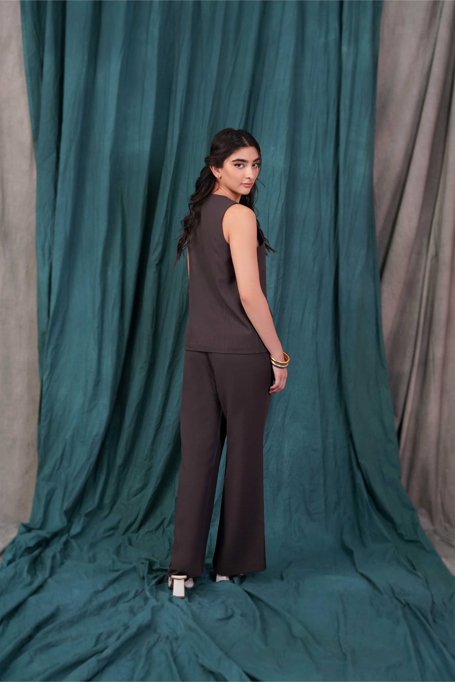 trousers
trousers for women
cargo trousers women
beige trousers womens​
wide leg trousers women
women trouser design
womens trouser styles​
black trousers women
cotton trousers women​
pakistani trousers for women​
straight trousers women's​
women's trousers pakistani​
blue trousers womens​
slim cargo trousers womens​
stylish trousers for women